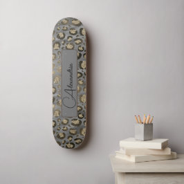 Glittery Leopard Print op Glossy Grey Persoonlijk Skateboard