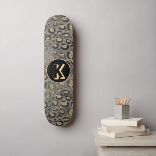 Glittery Leopard Print op Glossy Grijs Monogram Persoonlijk Skateboard