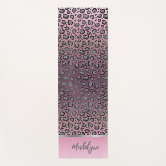 Glittery Leopard Print op roze gepersonaliseerd Yogamat (Voorkant)