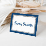 Glittery Navy Blue & Silver gepersonaliseerde noti<br><div class="desc">Deze trendy dank u kaart heeft een vet letterwoord aan de voorzijde met een gelaagde blik in zilveren glitter en wit, en een stevig gekleurde achtergrond. Voeg jouw tekst toe gebruikend de vorm van de sjabloon. Verander de doopvont, de lay-out en de kleuren gebruikend de Customize eigenschap. U kunt douanetekst...</div>