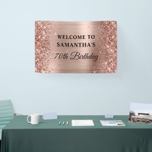 Glittery Roos Gold Foil 70th Birthday Spandoek (Beurs)