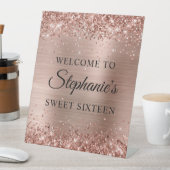 Glittery Roos Gold Foil Sweet Sixteen Reclamebord Met Voetstuk (Insitu)
