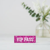 Glitz Pink 'VIP PASS' visitekaartje skinny Klantenkaartje (Staand voorkant)