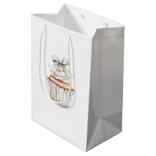 Glitzy Silver White Cupcakes Bow Birthday Medium Cadeauzakje (Achterkant Gekanteld)