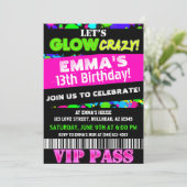 Gloed in de Donkere Neon Party VIP Pass Birthday Kaart (Staand voorkant)