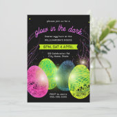 Gloed in de donkere paastante kaart (Staand voorkant)