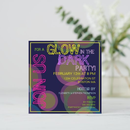Gloed in de uitnodiging van de donkere Blacklight- (Staand voorkant)