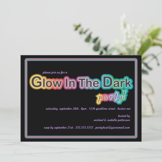 Gloed in de uitnodiging van de donkere Blacklight- (Staand voorkant)