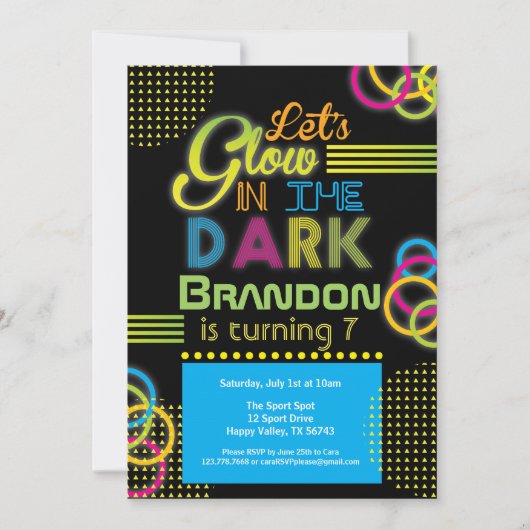 Gloed op het donkere kind verjaardagsfeest kaart (Voorkant)