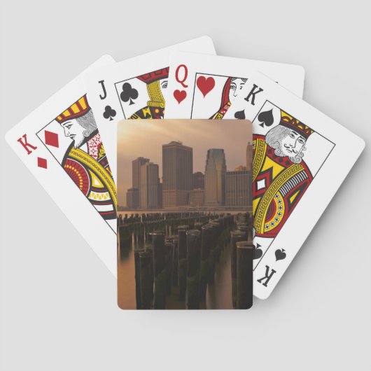 Gloed van zonsondergang tijdens de stormachie in h pokerkaarten (Achterkant)