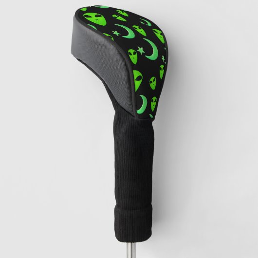 Gloeiende aliens, halve maan en sterren op zwart golfheadcover (Schuin)
