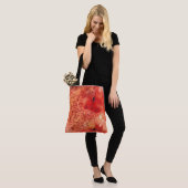 Gloeiende As Ontwikkelt Zich Tote Bag (Op model)