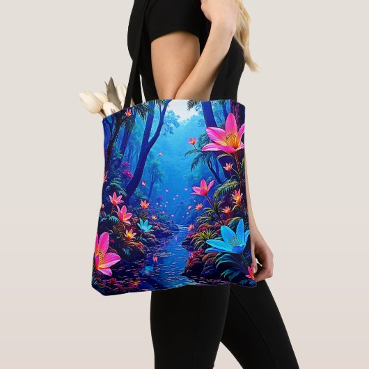 Gloeiende etherische Oerwoud oase ontwerp Tote Bag (Dichtbij)