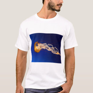 Gloeiende kwal oceaan kunst t-shirt