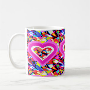 Gloeiende liefdesharten op een mozaïekpatroon koffiemok