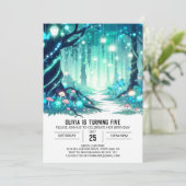 Gloeiende magische Woodland digitale verjaardag Kaart (Staand voorkant)