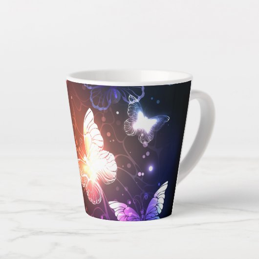Gloeiende Nachtvlinders Latte Mok (Rechterhoek)
