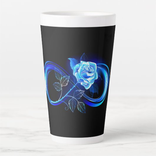 Gloeiende oneindigheid met blauwe roos latte mok (Voorkant)
