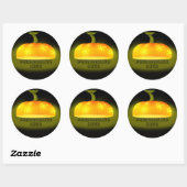 Gloeiende pompoen herfst uniek schattig zwart sina ronde sticker (Vel)