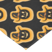 Gloeiende pompoen met zwarte tablet tafelkleed (Gekanteld)