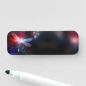 Gloeiende rode libel naamplaatje (In situ)