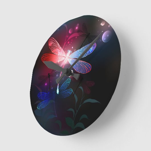 Gloeiende rode libel ronde klok (Hoek)