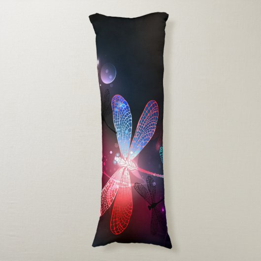 Gloeiende rode libellen lichaamskussen (Voorkant Verticaal)