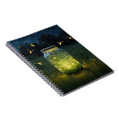 Gloeiende vuurvliegjes in glazen pot notitieboek (Rechterzijde)