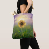 Gloeiende zonnebloem in een groene weide tote bag (Dichtbij)