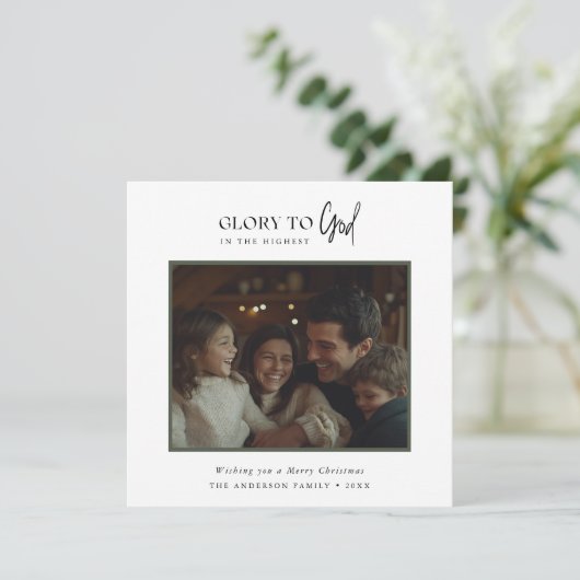 Glorie aan God Kerstmis Familie Foto Groeten Feestdagenkaart (Staand voorkant)
