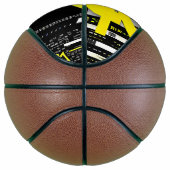 Glossy Pink Donut with Dark Sprinkles Basketbal (Rechts)