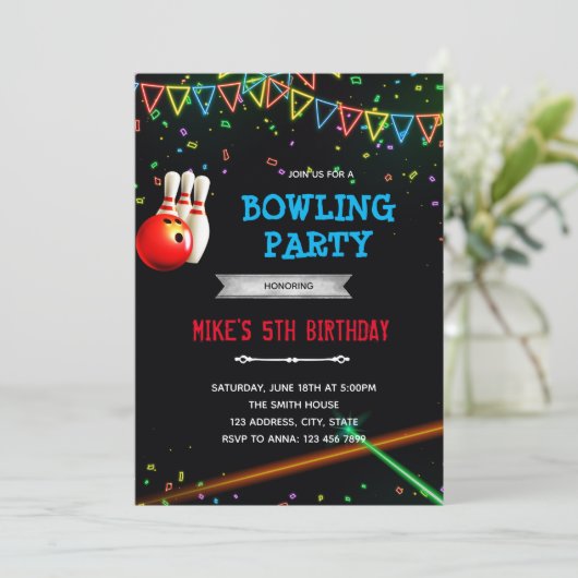 Glow arcade bowlingpartij uitnodiging (Staand voorkant)