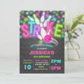 Glow Bowling Invitation Neon Glow Bowling Party Kaart (Staand voorkant)