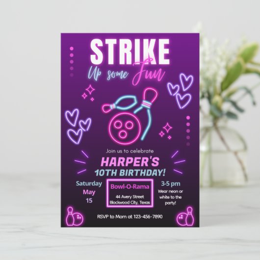 Glow Bowling Party Uitnodiging voor verjaardagsfee (Staand voorkant)