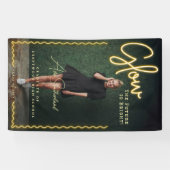 Glow Future is een vrolijk geel neon Afstuderen Spandoek (Horizontaal)