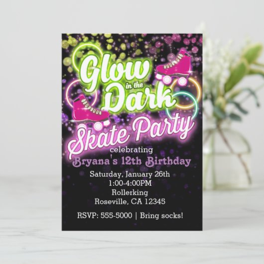 GLOW in het donkere SCHAATS de Uitnodiging van de  (Staand voorkant)