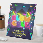 Glow Miniatuur Golf Verjaardagsfeest Reclamebord Met Voetstuk (Insitu)