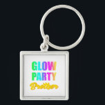 Glow Party Brother Retro 80s Birthday Gift Sleutelhanger<br><div class="desc">Broer Retro 80's van The Glow Party Group maakt een groot geschenk voor de zoon van een moeder die zwanger is. Het maakt ook een groot cadeau voor de verjaardag van een broer. Dit grootste broerontwerp is een geweldig cadeauidee voor binnenkort grote broers. Grappig geschenk voor een broer om te...</div>