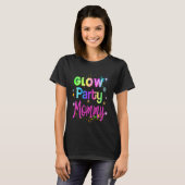 Glow Party Squad Mommy Paint Splatter Glow Party M T-shirt (Voorkant volledig)