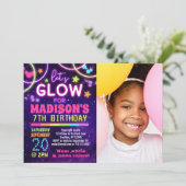 Glow Party Verjaardag Regenboog Foto Kaart (Staand voorkant)