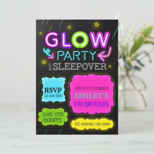 Glow-sleepover-uitnodiging Kaart (Staand voorkant)