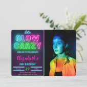 Glow Verjaardag Foto uitnodiging (Staand voorkant)