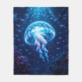 Glowing Giant Phantom Jellyfish in Ocean Depths Fleece Deken (Voorkant)