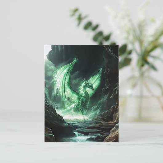 Glowing Green Dragon Mythical Creature Briefkaart (Staand voorkant)