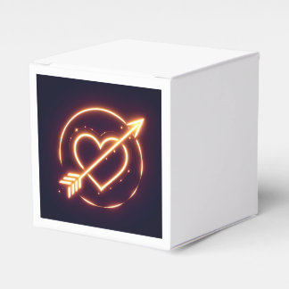 glowing image of a heart with cupid's arrow bedankdoosjes