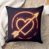 glowing image of a heart with cupid's arrow kussen (Deken)