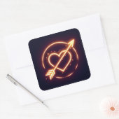 glowing image of a heart with cupid's arrow vierkante sticker (Envelop)