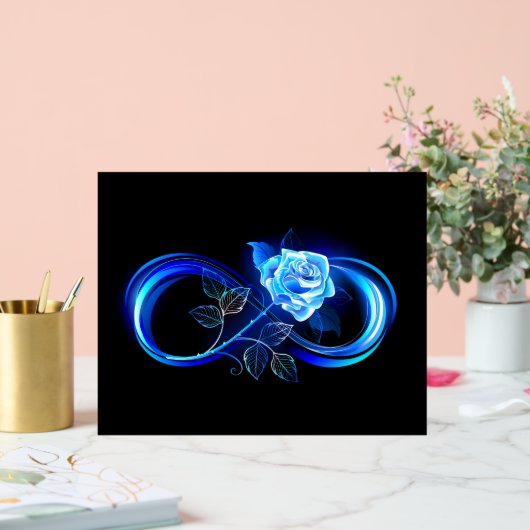 Glowing infinity with blue rose acryl bord (Huwelijk)