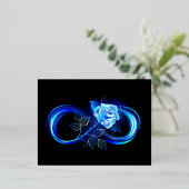 Glowing infinity with blue rose folie feestdagen briefkaart (Staand Voorkant)