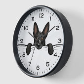 gluren zwart duits herder hond muur klok (Hoek)